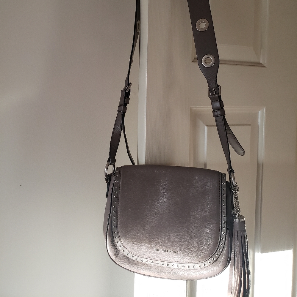 Michael Kors Brooklyn Medium Saddle Bag